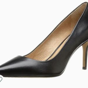 206 Collective Mercer Dress Pump